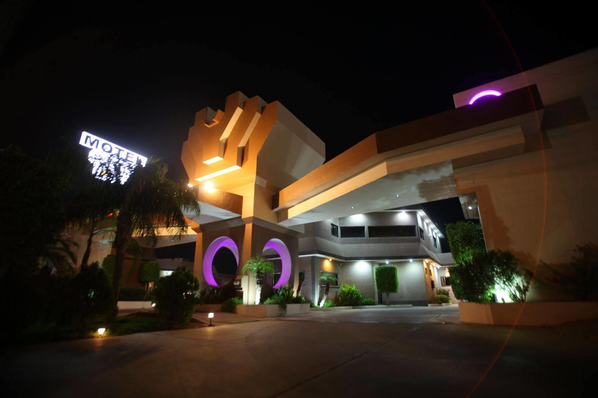 Motel Mediterraneo Mexicali Bagian luar foto